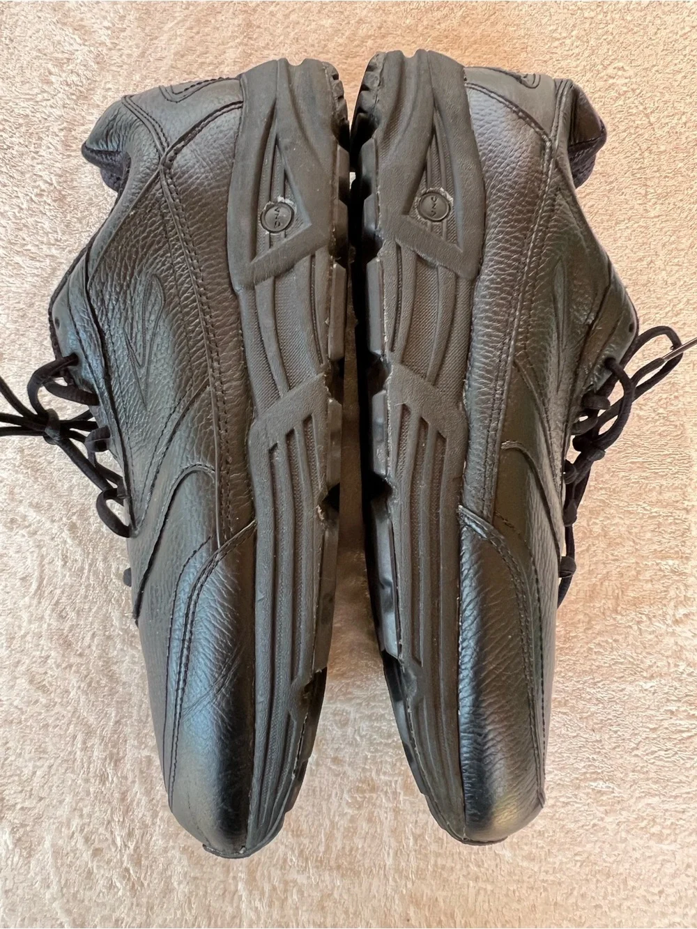Brooks Addiction Walker 2 Black Leather Walking Shoes 14 2E Wide